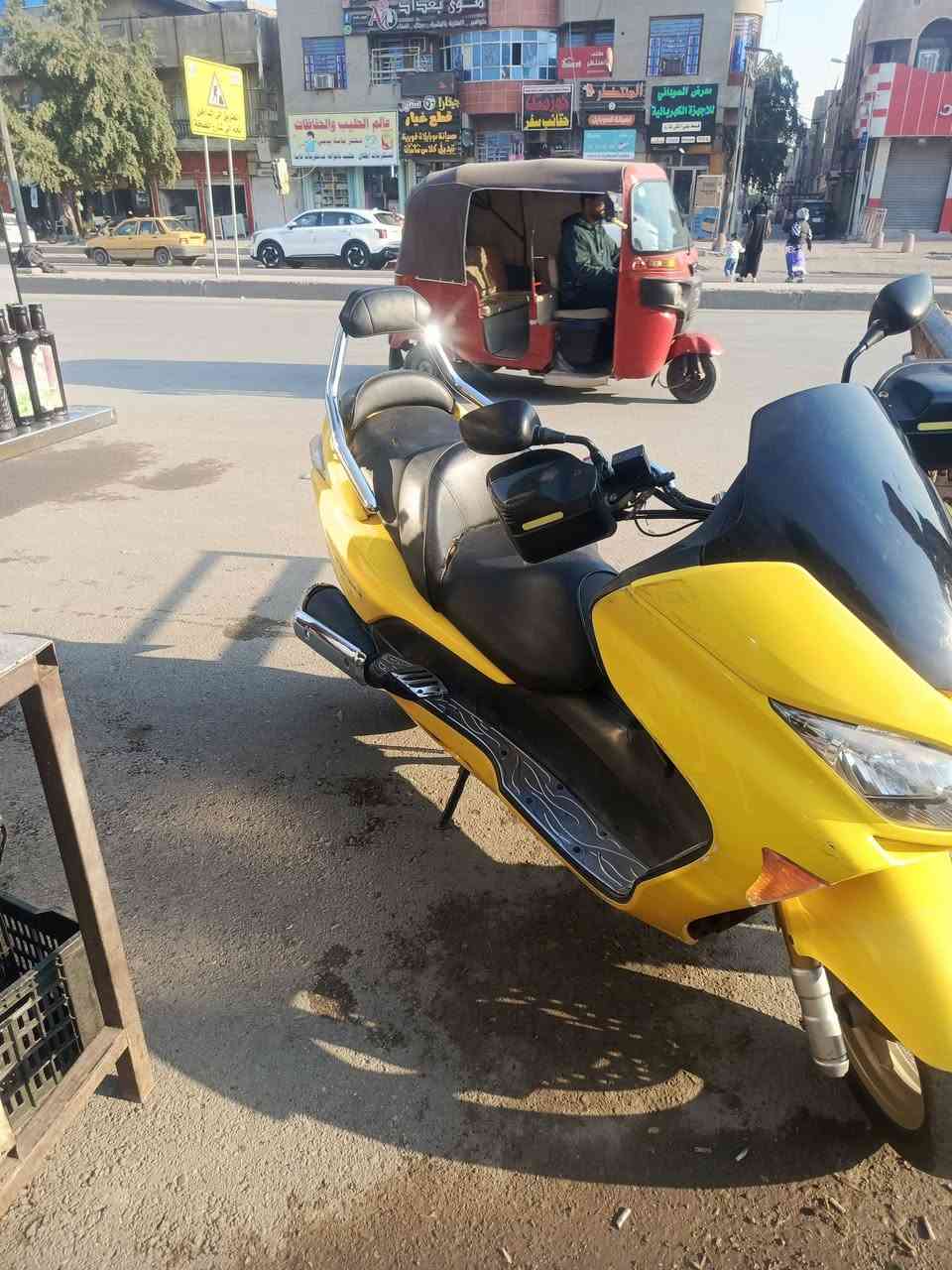 السلام عليكم شباب عندي دراجه فورصه صفر 8 لبيع مكفوله كفاله عامه كله شغال وهذا رقمي ***********
