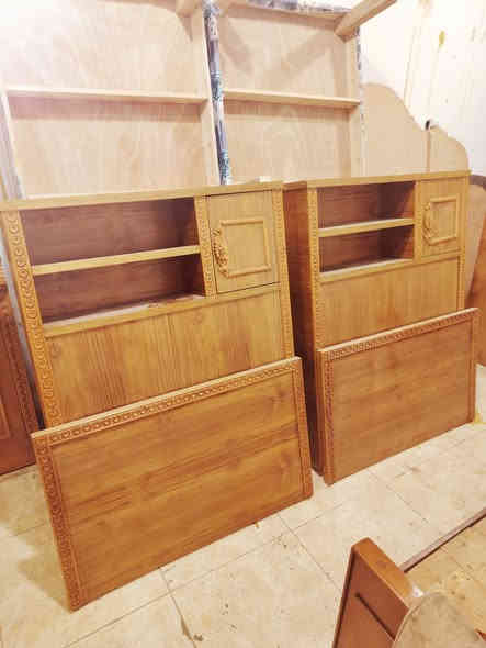 السلام عليكم
تخت نفر عدد 2 شي درجه اولى توصي نقش 5ملم فول نظافه 💯💯
للاستفسار وتساب *********** مباشر ***********
السعر الوحد 100 الف قفل 🔒
ومستعدون لشراء الغرف النوم المستعمله و الكناتير
