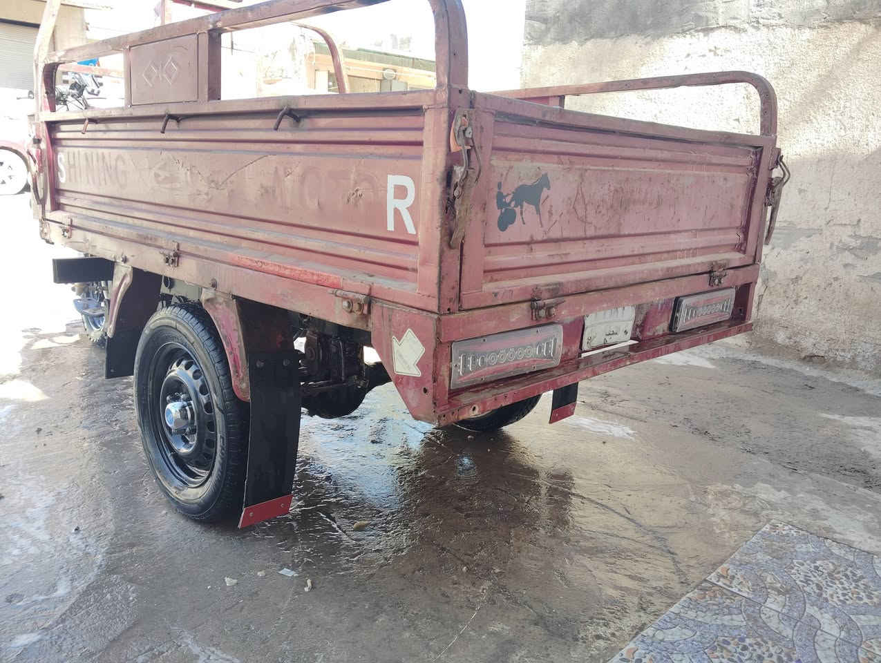 ستوته جمره موديل 2016 رقم ابيض وسنويه مكفوله كفاله عامه تعمير 25 محرك جديد شاصي مكفول ستوته بلا صبغ بلا دي  كلها على شركه كهربايات كلها تشتغل ربع ماتصرف عليها السعر خاص اتصل *********** او واتساب
