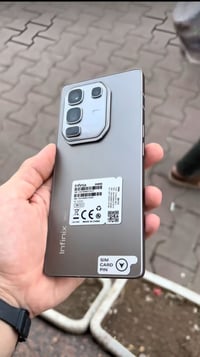 انفينيكس هوت 50 برو • نضيف • مبادله ايفون ١٢ او ١٣