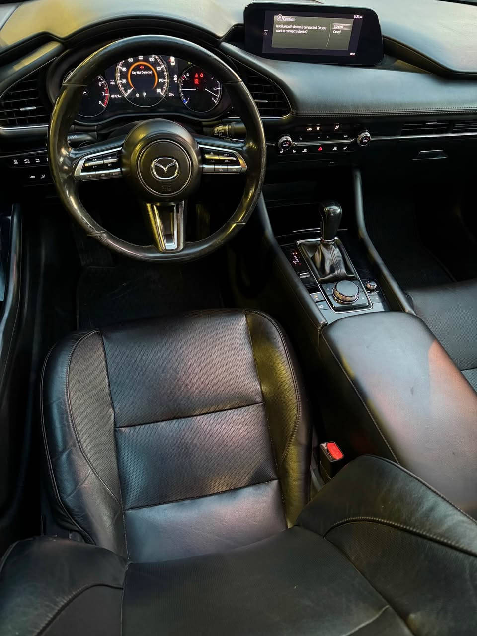 MAZDA 3     AWD       2021     ( premium )
فول فول ماسفات 
بەسمە 
سلایت 
کوشن کارەبا 
کوشن هیتەر 
کوشن خەزن 
سوکان هیتەر 
برێک بەسمە 
ئۆتۆ هۆڵد
حاسە 
ڕادار
خەتی جادە
گێچ ئلیکترۆنی 
مکەبەر Bose
کامێرای 360
‎لایت لید
‎بێ بۆیاخ 
‎ڕەقەم شانسیم داناوە 
3MZBPBDL1MM206156
‎تەنها  46 میل ڕۆشتوە
‎نرخ: 150$$$  💵
‎ژم: ***********
‎شوێن : سلێمانی السليمانية, العراق
