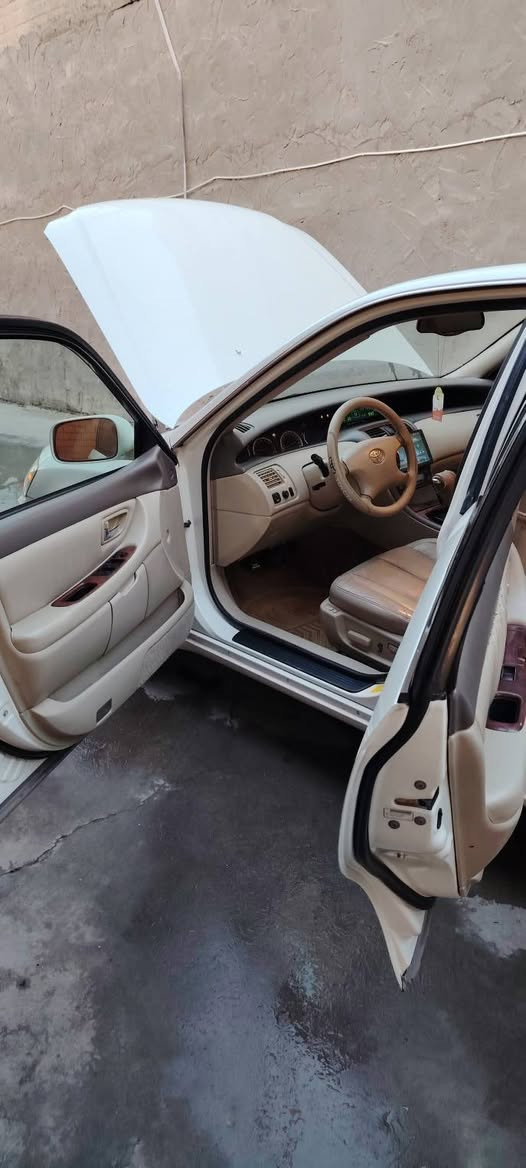 السلام عليكم
تويوتا افلون 2002 مواصفات الvip الملكية للبيع بوضع الوكاله
ماشية 85 الف قابل للزيادة ورقمها بغداد انكليزي بإسمي 
الشراي يتصل على الرقم ***********
غير متواجد على الفيسبوك او الماسنجر (مكلف بالنشر )
