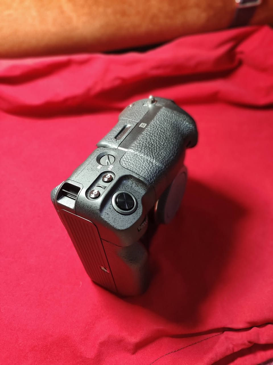 sony a7ii
نضافة 80%
شترها عالي
السعر : 800 الف / قابل للتفاوض 
*********** مكاني بصرة / توصيل موجود
