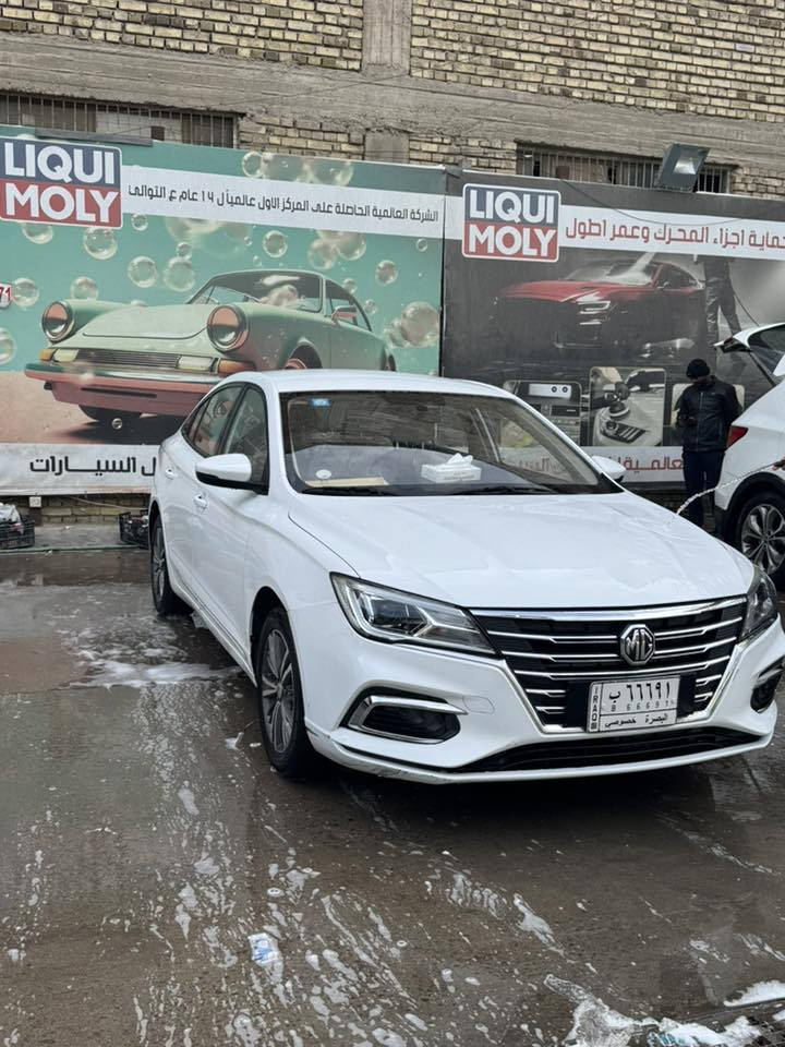 السلام عليكم….سيارة ام جي 5 موديل 2024خليجي مواصفات ستاندرد ماشية 36 الف كيلو وقابل للزيادة حادثها خلفي باب خلفي عكس السائق وربع بالجاملغ الخلفي الباب مبدل اصلي من الشركة صور الحادث موجودة وبيها بعد ملاحظات بسيطة اولهن عطل بنظام الABS وتبديل بولبيرن سعرها 86 ورقة راسلني وتدلل للأستفسار على الرقم ***********، وشكراً جزيلاً
