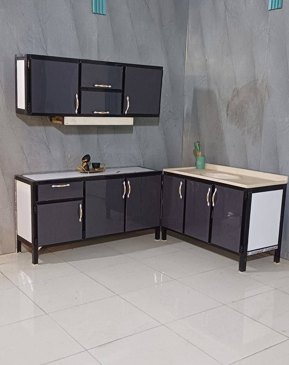 كاونتر قياس متر ونص ملحق متر ونص سنك متر عشرين مرمر امللنيوم سعر 210 يوجد توصيل لجميع المحافظات العراق الحجز مراسله صفحه او وتساب ***********
