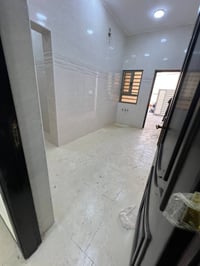 كربلاء شارع الحر • ١٠٠م • غرفتين نوم