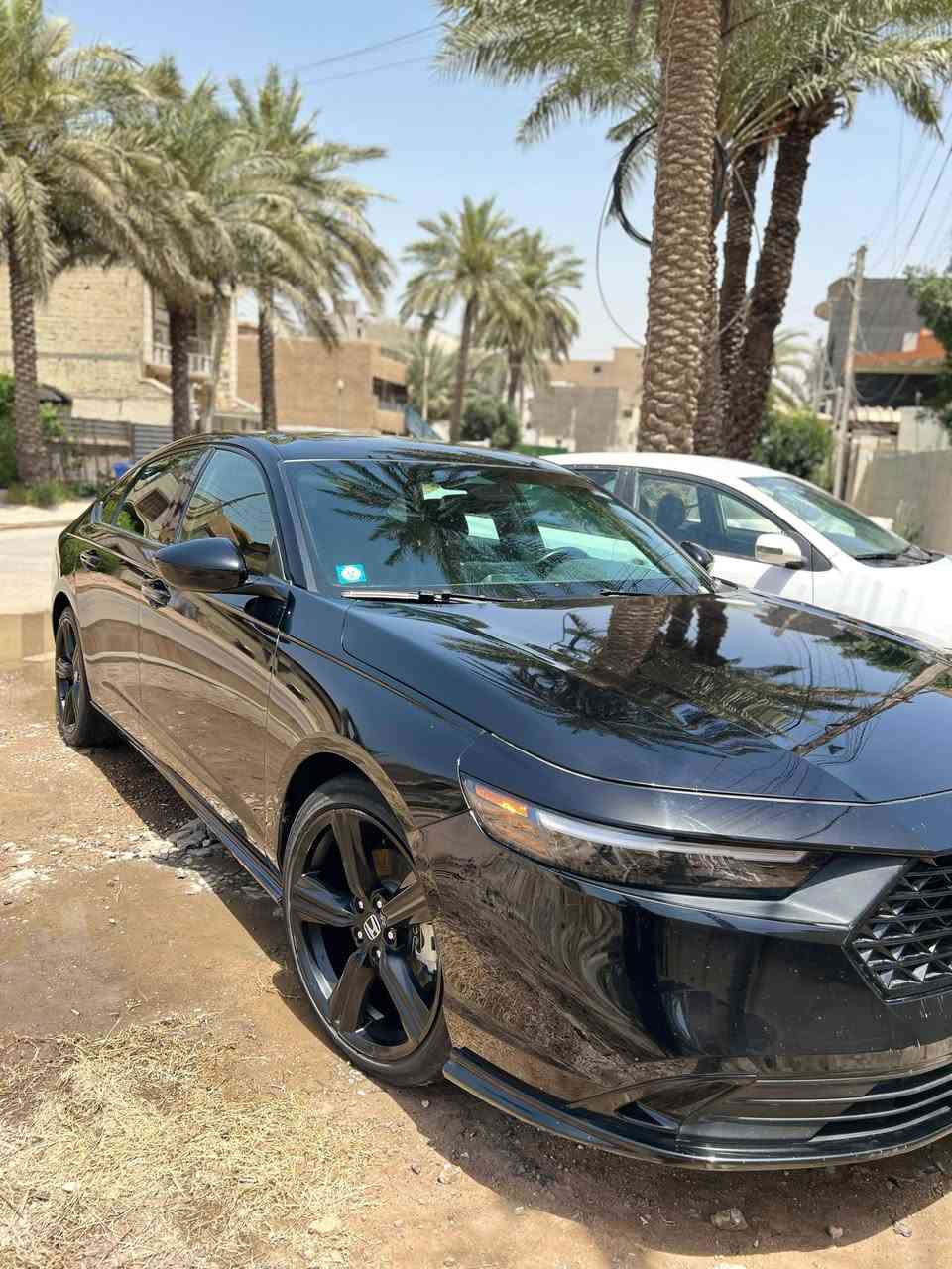 السلام عليكم
هوندا اكورد 2023 هايبرد 
فئة: سبورت L فول السياره 
مواصفاتها 
بصمه تشغيل 
تدفئه كشنات 
داخل جلد 
خزن ميموري 
تحديد مسار 
نقطه عمياء 
فتحتة سقف 
بعد معروفه مواصفات السبورت L 
حادث السياره: تبديل جاملغ باب نفسه مصلح
ماشيه:80الف كيلمتر  
العنوان: السيديه
السعر: 190 وبيها مجال ***********
السياره رقم بغداد
