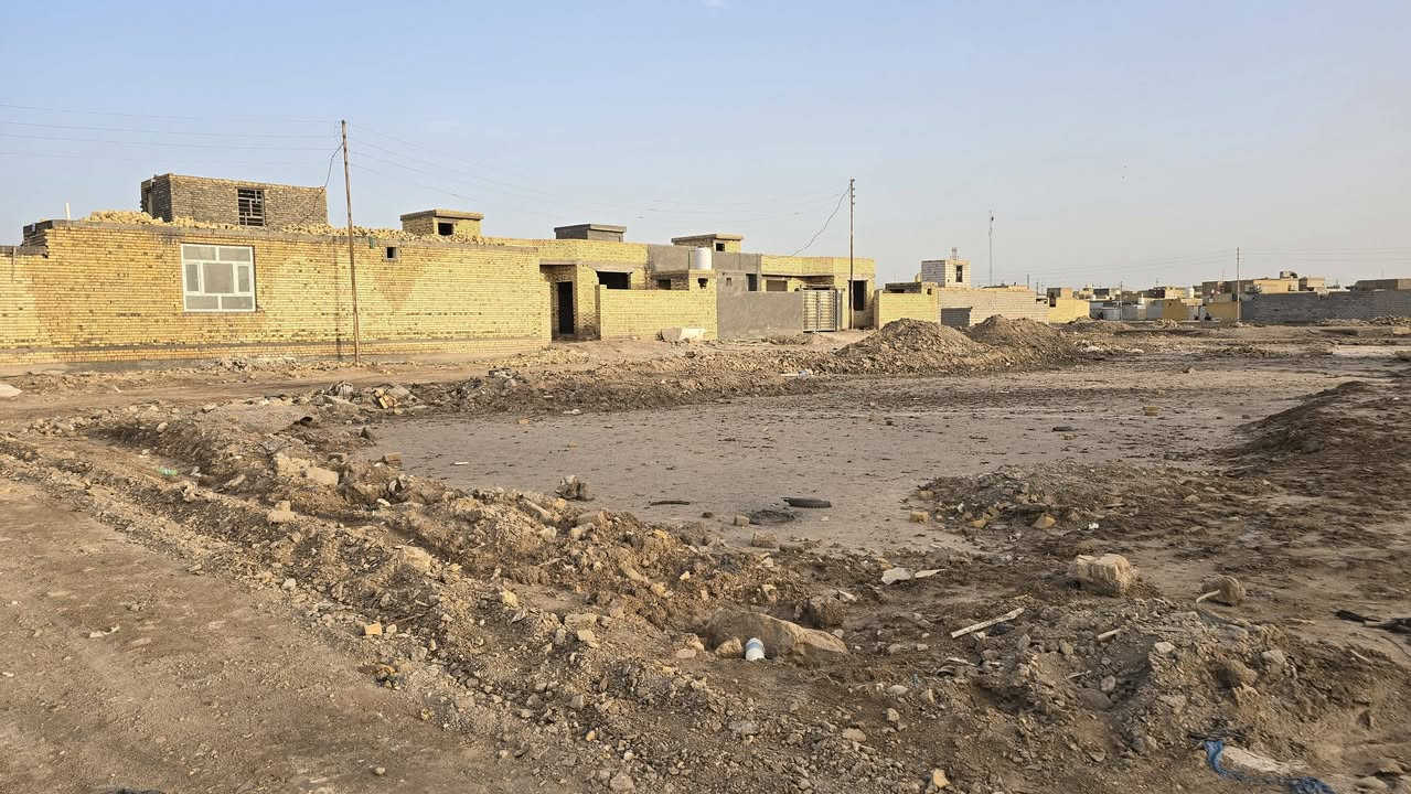 سلام عليكم
يوجد لدينا قطع اراضي زراعي خلف مدرسة صفي الدين مساحة كل قطعه 200 متر 
للأستفسار. ***********
