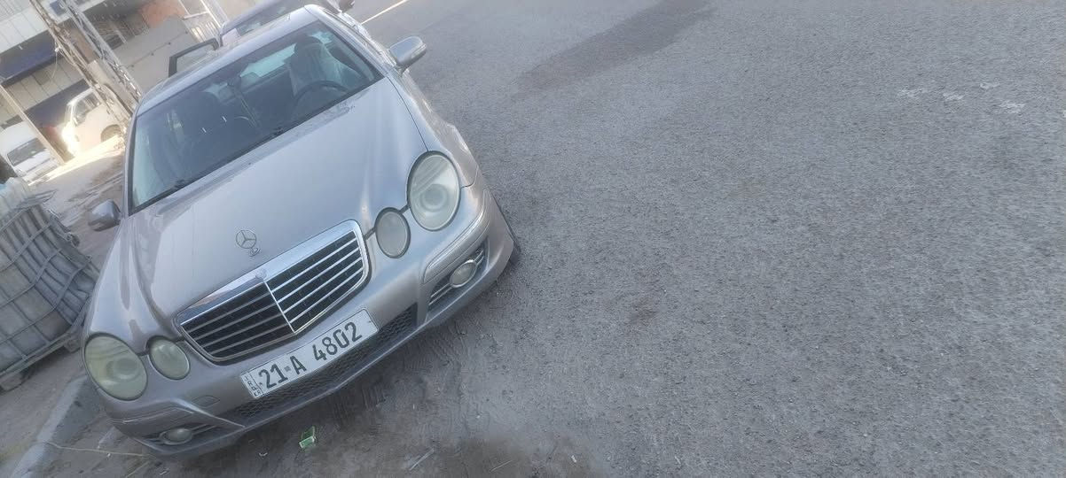 السلام عليكم مارسدس ٢١١ مديل ٢٠٠٧ مكفوله من الضربه والصبغ مكينه كير جديد تخم تاير بيه ملاحضات بصيطه ١٤٠ وبيه مجال ***********
