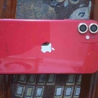 ايفون 11عادي البيع كلشي ماابدل بي بس بطاريه تليفون نضيف الله شاهد تجي ...