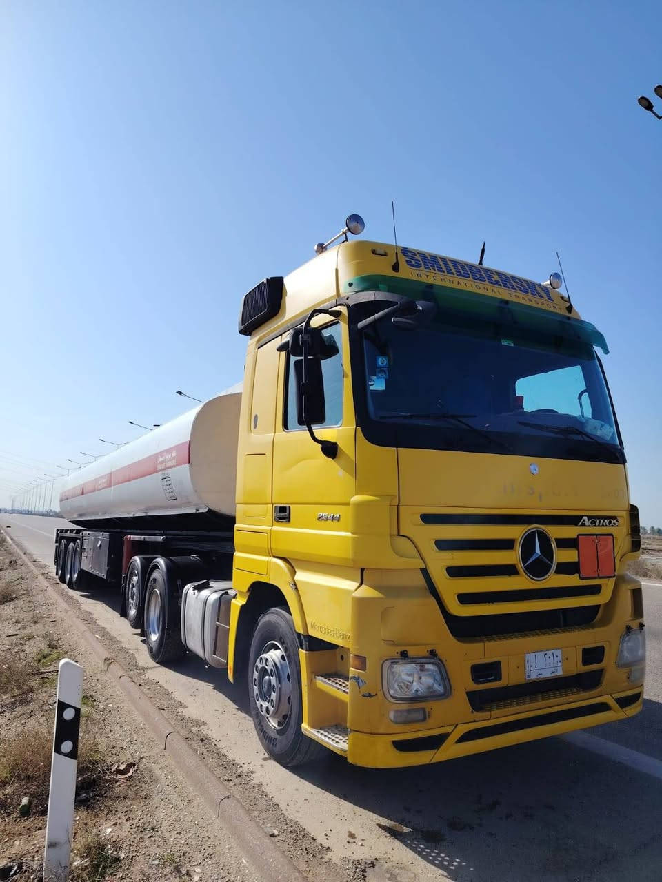 اكتروس سنكل خلفي ٢٠٠٤ طوناجه GPS وتصريح بايلر تكيال ٣٦٠٠٠ تانكي أردني شاصي ١٠ مجموعه جوبلس شغل خليل الحداد السياره مكفوله قماره شاصي ومحرك سبلت شغال على البطاريه تخم تاير شغاله حالين على مصفى كربلاء رقم انبار مشروع وطني دخول الأردن تحويل مباشر المكان الرمادي ***********
