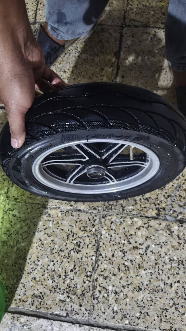 ويالة نجمة هوة وتايرت اصلي مكفول حتة من الصبغ *********** توصيل موجود
