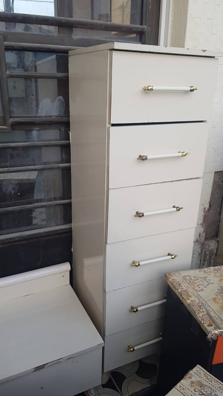 غراض بيت للبيع بأسعار مناسبة مكانهم ابو غريب حي الصديق شارع عشرين


**إذا كنت صاحب هذا الإعلان وتريد حذفه لأي سبب، رجاءا أرسل رسالة إلى الدعم الفني**