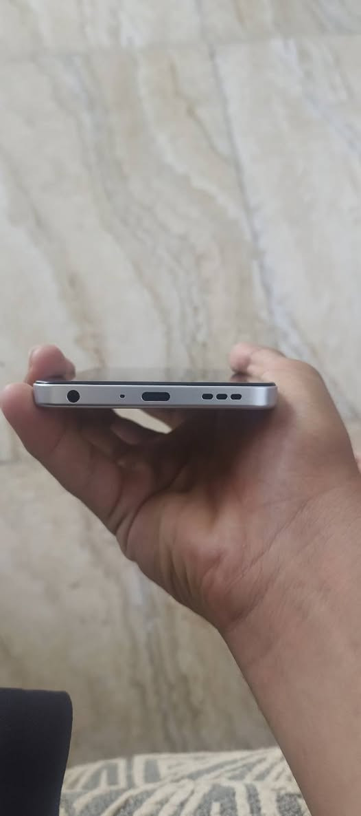 البيع  Oppo A5x جهاز جديد ما مستخدم قليل شاحن 45واط 🔋⚡ ذاكر128 رام 4 بطاريه دبل شريحه
 5000 ملي أمبير مقاومة ماء💧54 
مقاوم كسر ضده كسر تقريبا 
صوت 🔊 ستريو عالي كامرا 50 ميك بكسل كل غراض وياي  سعر 150وبيه مجال بيصط


**إذا كنت صاحب هذا الإعلان وتريد حذفه لأي سبب، رجاءا أرسل رسالة إلى الدعم الفني**