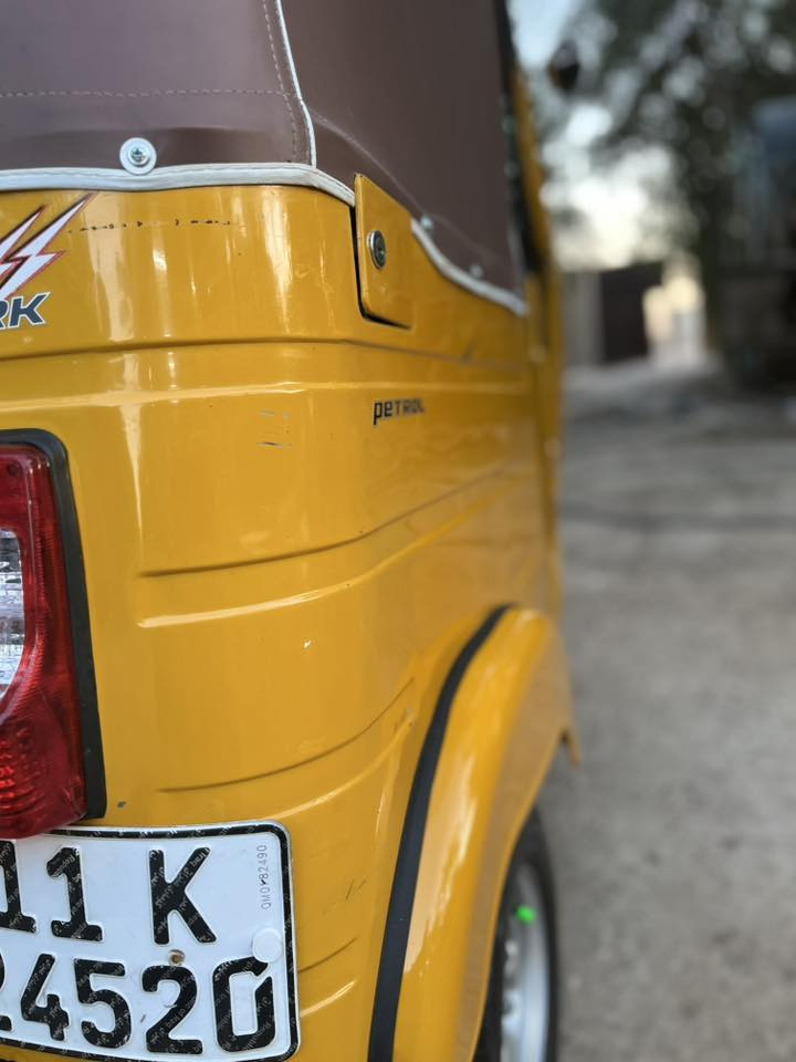 تكتك لبيع 18شهر11رقم وسنويه بيهاطاسه مال لغد ودوس فقط لاتنقيص لاتبخير خيرمن الله تكتك جديده مكاني بغداد السعر 5,650وبيهامجال
***********
