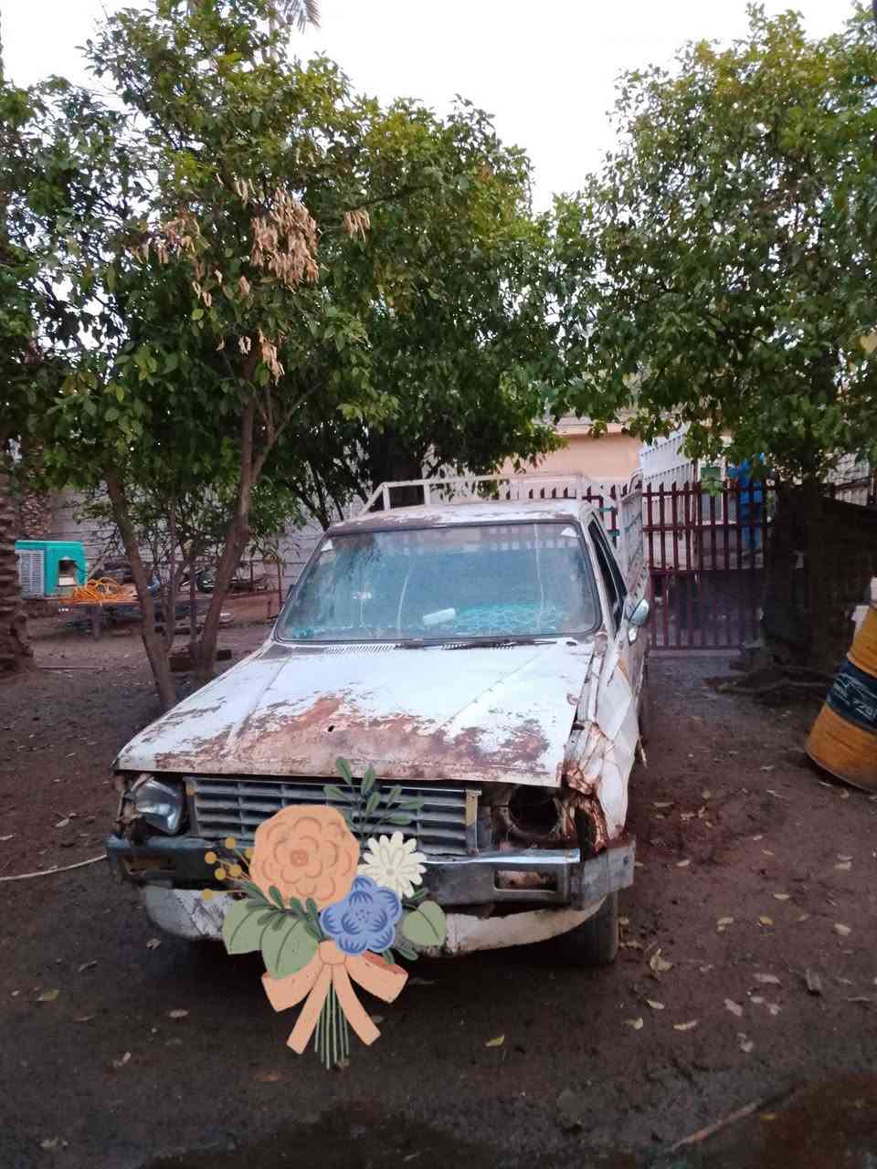 السلام عليكم 
تيوتا للبيع موديل 85 
المكان صلاح الدين الضلوعية 
اتصل ***********
