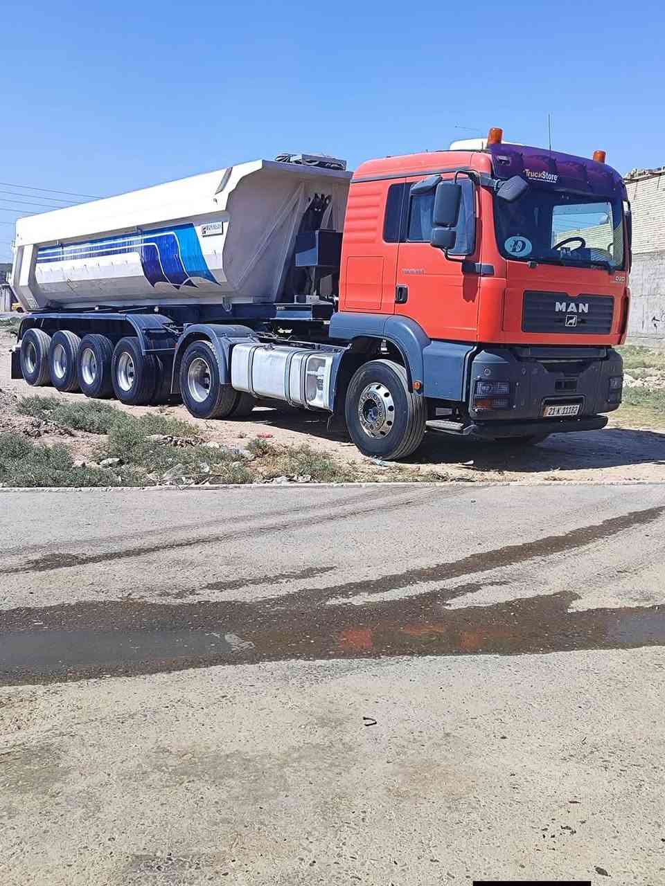 مان تيكه ٢٠٠٦ كير اوتماتيك مكينه ٤٣٠ كبس عربانه ماك نيسان ٤ دناكير تخم تبريد شغال + سبلت خزن + تخم ويل كروم سياره جاهزه العمل ***********
