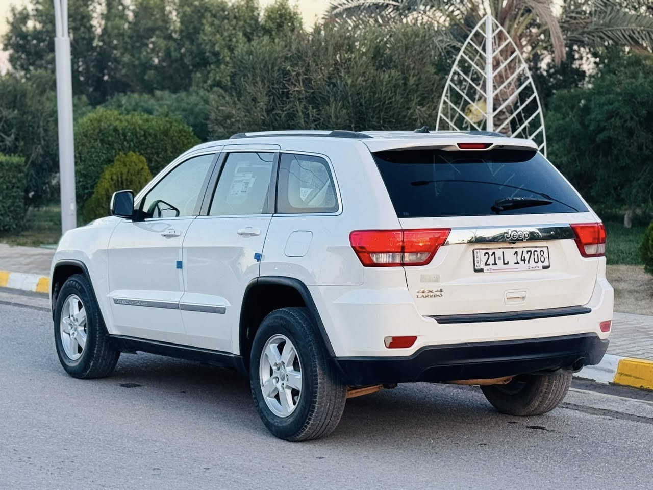 السلام عليكم...
للبيع...نقد فقط  اعتذر عن الاقساط 
بسعر 159$وبيه مجال بسيط
جيب2012امريكي ابيض ثلجي 
رقم سليمانيه دولي سنويه لل2031هزه لل2027
شرط التحويل والغرامات 
ماشيه 155KM
✳️محرك 6سلندرشرط لاتبخير ولاتنقيص 
✳️كير اتوماتيك بدون اي عيب مال بيت"

تدفئة /تبريد/كهربائيات/صدر/تايرات/كلها مكفوله 
 
🚘سياره جديده بدون شخوط بدون رصعات Ⓜ️

✅سيارة ضررها جاملغ السكن بدون اي دخل شرط السونار Ⓜ️

السعر 159$💸
تايرات 4️⃣ جديدة 🆕 
صدر امامي خلفي كلا جديد 🆕 
مكان السيارة صلاح الدين تكريت الديوم
رجاءً ما أقفل سعر بالتلفون تعال وتدلل 
للاستفسار ***********
***********
