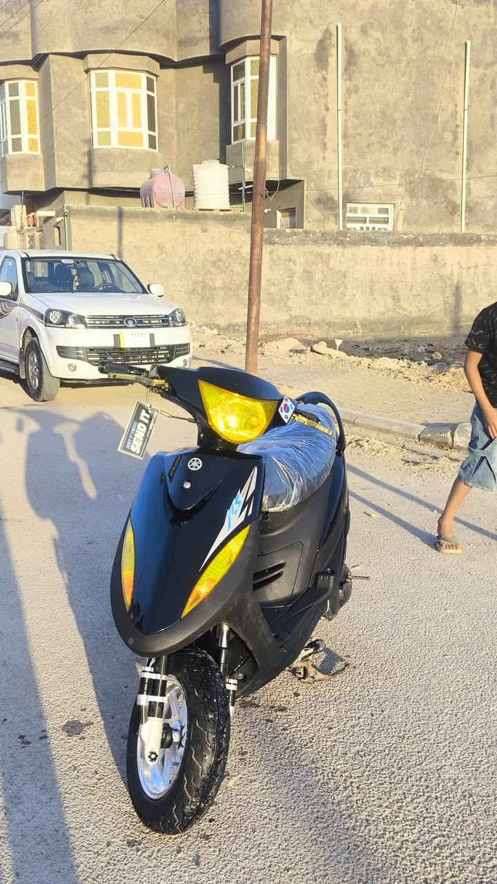 السلام عليكم 
ماكس عدله
كلش نضيفه
مامفتوح برغي بيها
 اخت الرمبه
نكره سلف
كهربائيات كلها شغاله
كفرات تجاري اسود
السعر خاص
وهاذ الرقم وتدللون👇🏻
قابل للمراوس حسب لقناعه ***********
واتساب ***********

