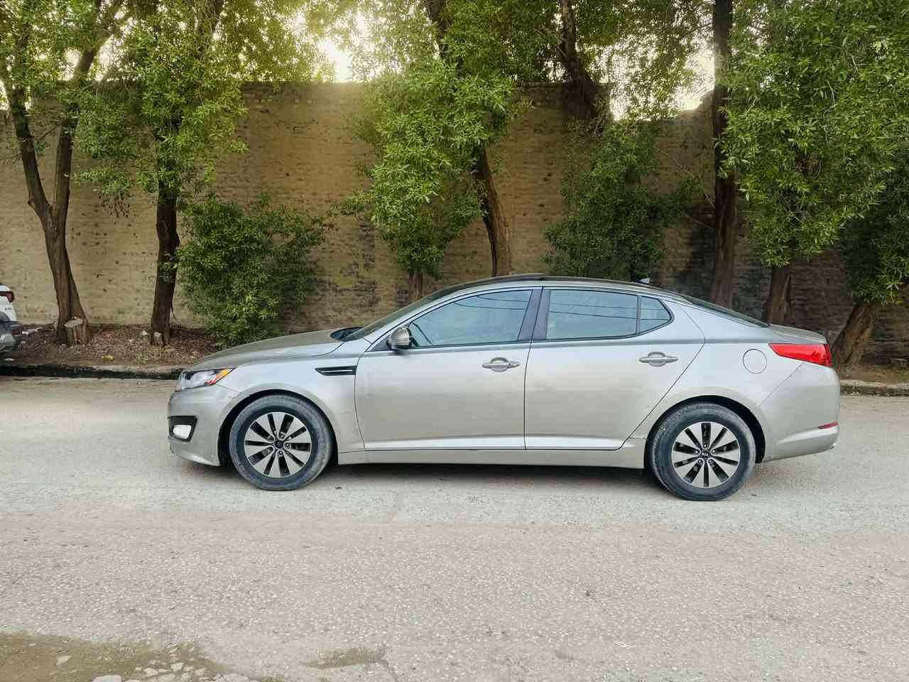 رقمي *********** مكان السيارة حلة المركز
