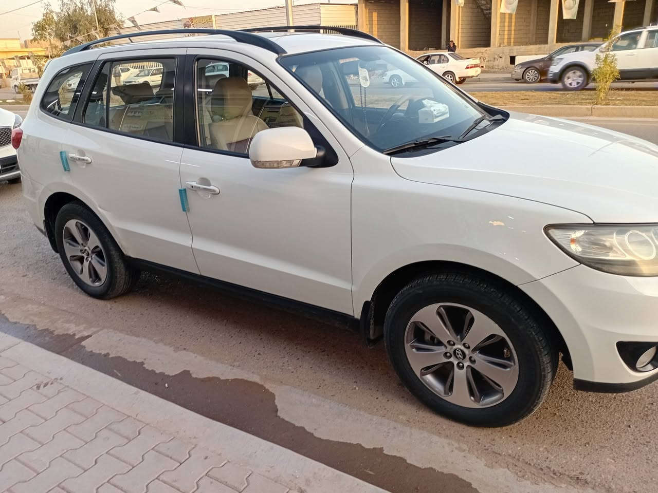 سنتافي 2012 بغداد انكليزي
 تحويل ثاني يوم محرك سته سلندر دفع رباعي 1/1 بصمه تشغيل بنوراما كشنات كهربائية ماشيه 114 
السعر 175 صلاح الدين قضاء الضلوعية ***********
