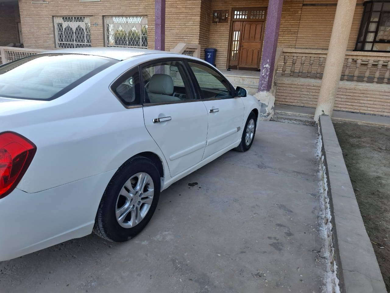 رينو سافران ٢٠١٠
سياره جاهز من كلشي تخم تاير كير مكينه جدد 
بيه ٣ قطع صبغ بدون دواخل
 السعر ٨٥ 
مكان السياره الديوانيه 
للستفسار***********
