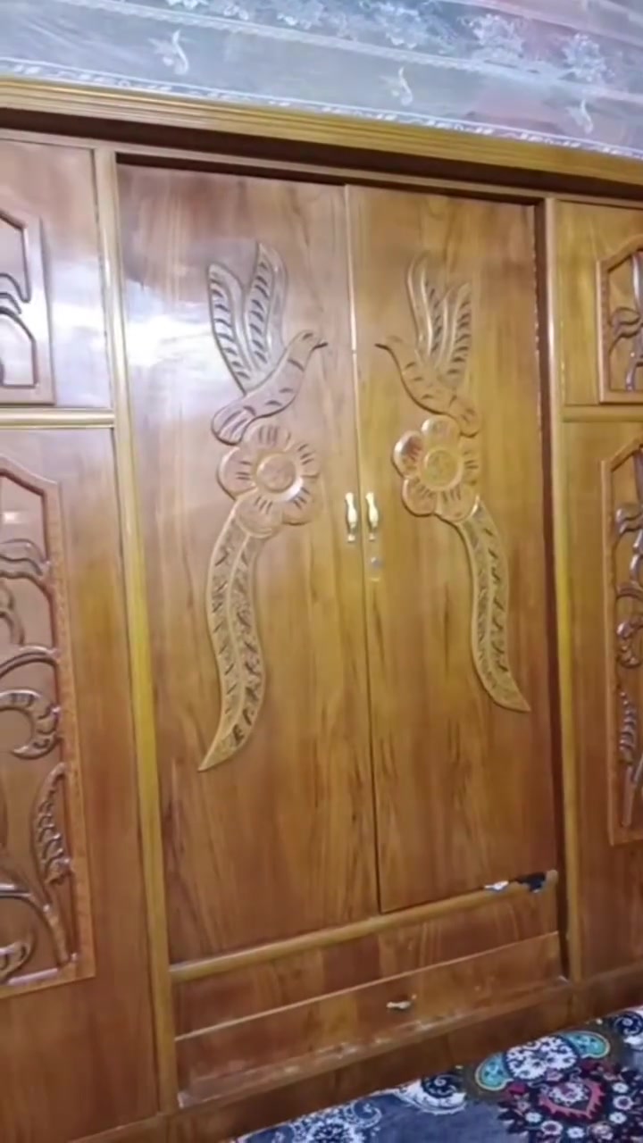سلام عليكم كنتور صاج من زين ونضيف للبيع الاتصال ع هاذه رقم ***********
