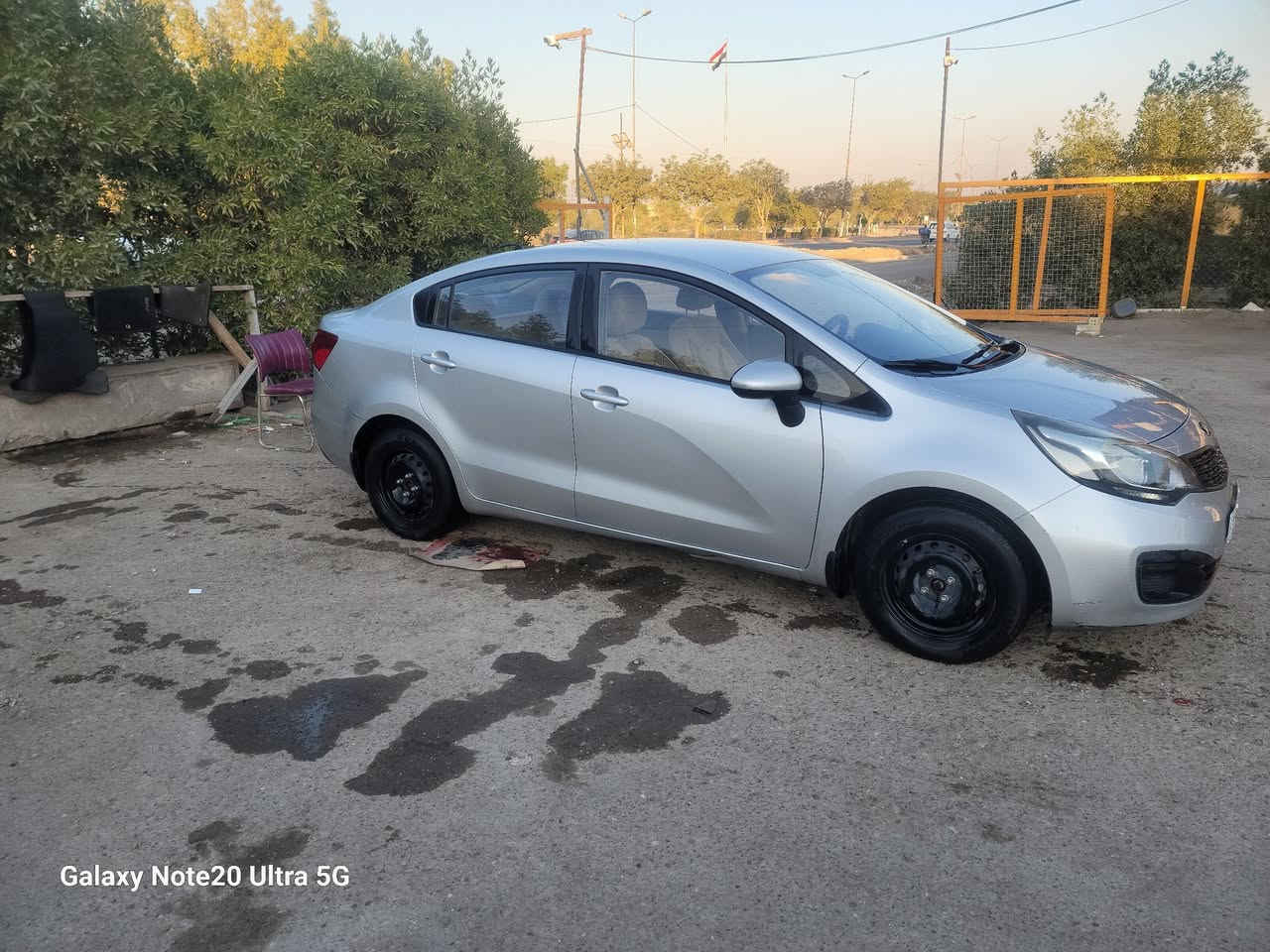 كيا ريو موديل ٢٠١٥ على ايدي محرك ١،٤٠٠خليجي مكفولة من الضربة والصبغ ماشية ٩٠ الف رقم بغداد اوربي جديد سنوية ٢٠٢٩ مجددة 
السعر ١٠٢ ورق وبيها مجال قليل
للاستفسار 
*********** واتساب
