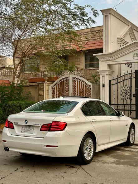 السلام عليكم 
بي ام 528 وكالة العروش 2014 جديده جداً لا حادث لا صبغ لا بارد لا طخه نهائي مكفوله ماشيه 90 الف كيلو حقيقي السياره رقم بغداد الماني تحويل ثاني يوم كير مكينه كله جديد مزوعه مواصفات حتى بيبان شفط وماكو مواصفه بالكم متلكوه بيه السعر225 ورقه وبيه مجال بسيط مكان السياره بغداد صليخ ال600 رجاءً لحد يقارنه بلمهجمات والبيهن حادث للاستفسار *********** الفارس
