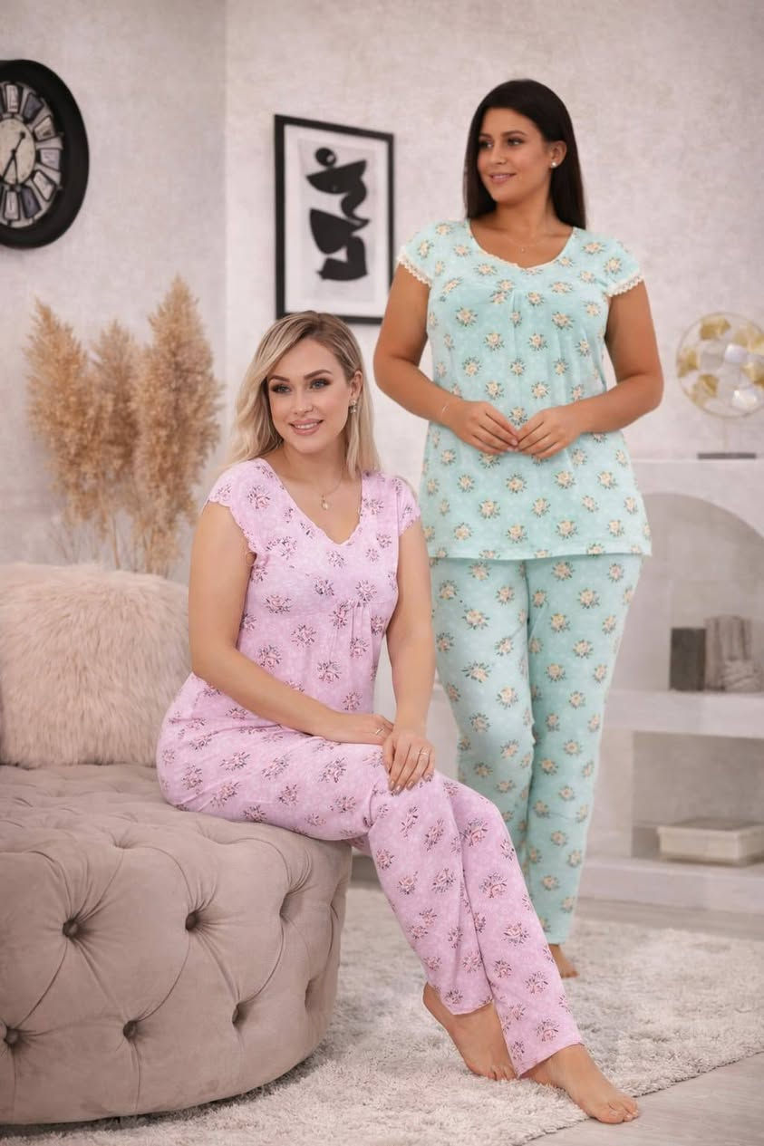 بجامات حريمي لوكس 
تلبيس 80/85ك
ساده في مشجر 145
ومشجر في مشجر 135


**إذا كنت صاحب هذا الإعلان وتريد حذفه لأي سبب، رجاءا أرسل رسالة إلى الدعم الفني**