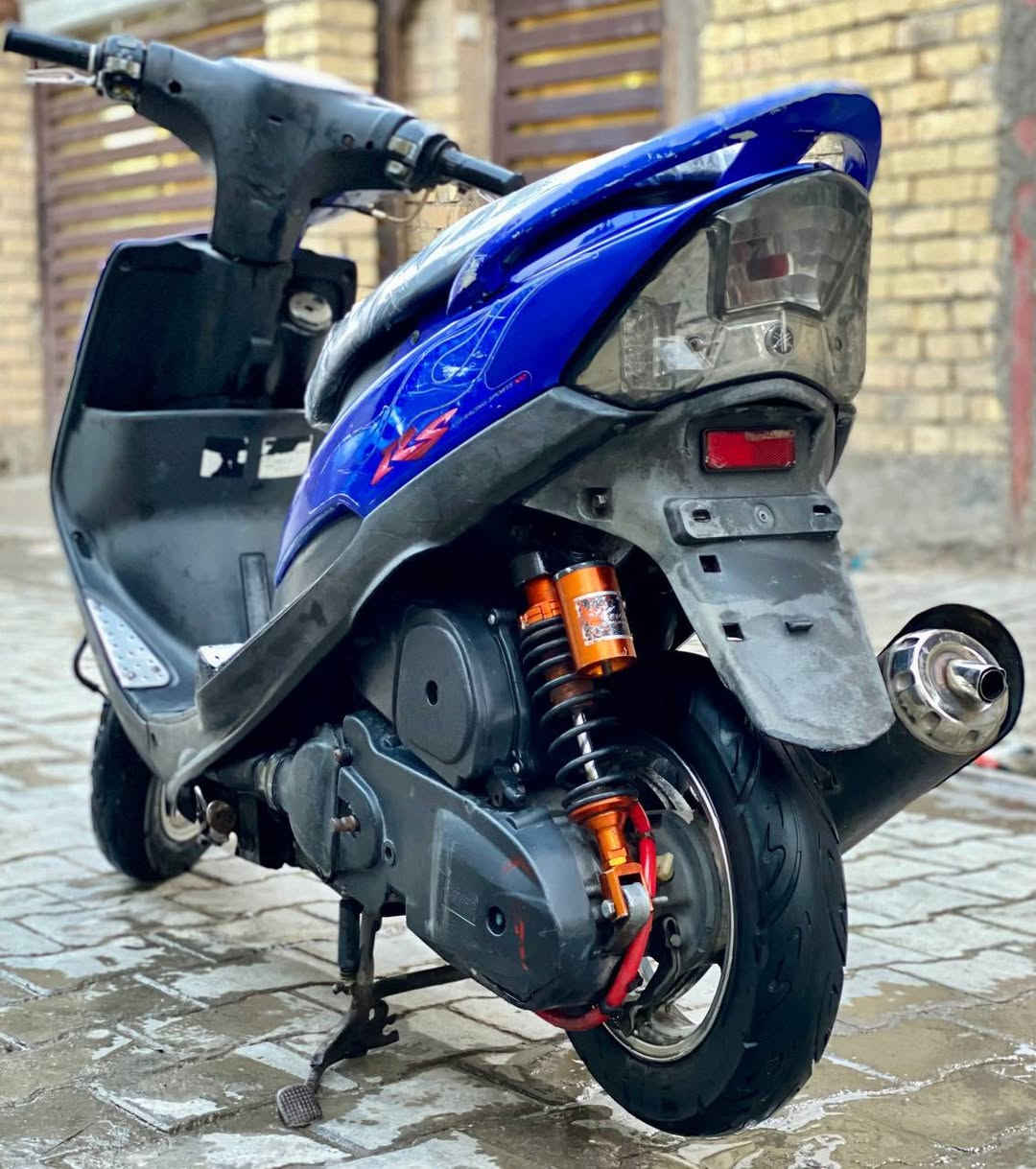 عدله مفوله للأخير
مابيه ايشي نقص فقط بريك امامي 
دراجة 55 بلاد بلاد بلاد 
الاتصال ع ارقام التأليه بس خاص مارد 
مكاني الحريه الاولى 
+964 770 754 5460

+964 777 665 4808
