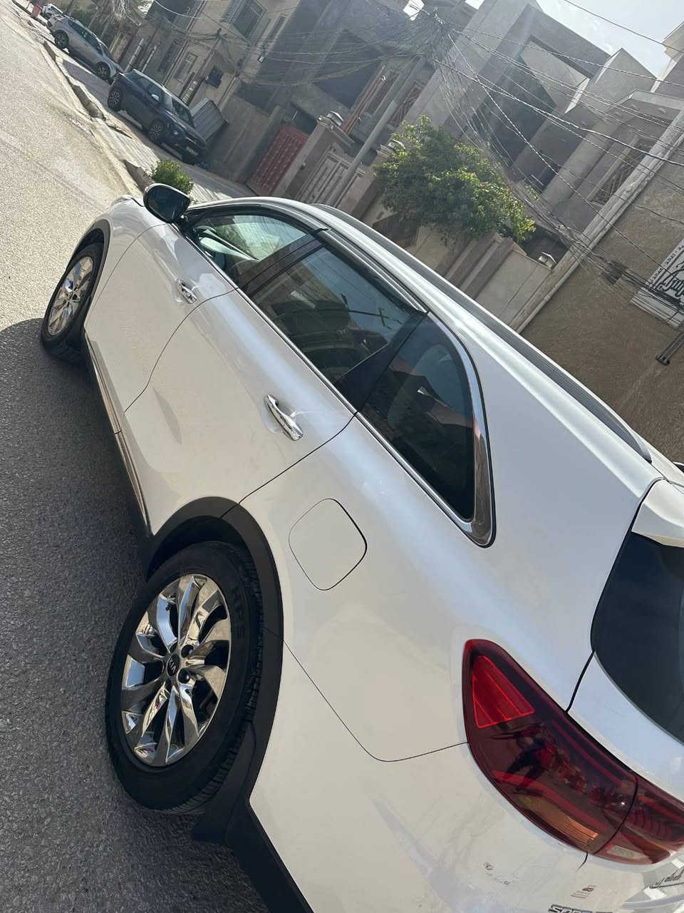 السلام عليكم 
سياره للبيع سورنتو
 موديل ١٩ السياره خليجيه 
 ٦ سكندر ٧ راكب 
شاشه جبيبره كامره
 حساسات مري شفط
 كفاله عامه من صبغ من تبديل من فتح كير مكينه
 كفاله ما مفتوحات
 تخم تاير جديد بالسياره
 السياره مال جناي 
 السياره رقم بغداد انكليزي 
تحويل ثاني يوم 
مكاني في كربلاء
 اني مكلف بالنشر
 السعر ٢٤٨
 وبيها مجال بيع سريع
 الاتصال ***********
