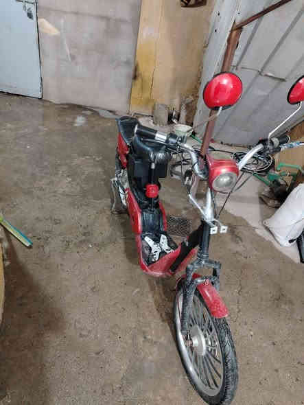 السلام عليكم عندي موتور للبيع 4 باتري تقرا 9:30 8:30 السعر 150 وبي مجال مكان هيت حي العمال اتصل على هذا الرقم ***********
