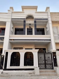 دارين للبيع اتون كل بيت يحتوي على 4 غرفسلام عليكم دارين للبيع اتون كل ...