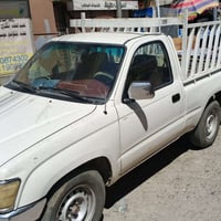 متاح تيوتا هايلوكس 2001 رقم ديالى  مكاني بغداد  الاستفسار 07734792916