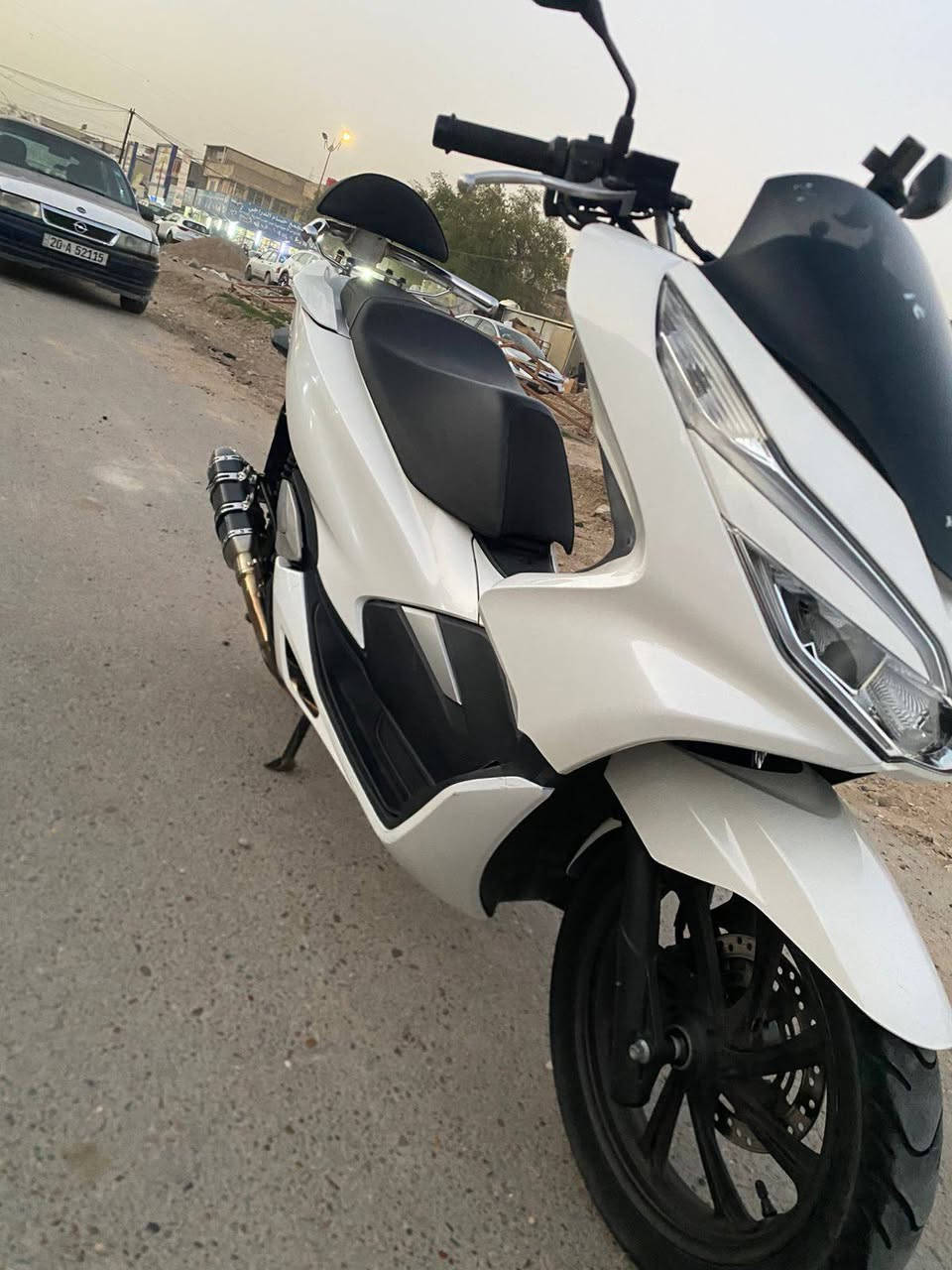 السلام عليكم شباب دراجه بي سي اكس الجيل الثالث مقفوله كفاله عامه دراجه بحاله الوكالهق ماكينه كفر بلادي دراجه ماشيه 100,000 بلادي
العنوان بغداد حي النصر اللي يحب يتواصل يتصل على هذا الرقم 
***********
