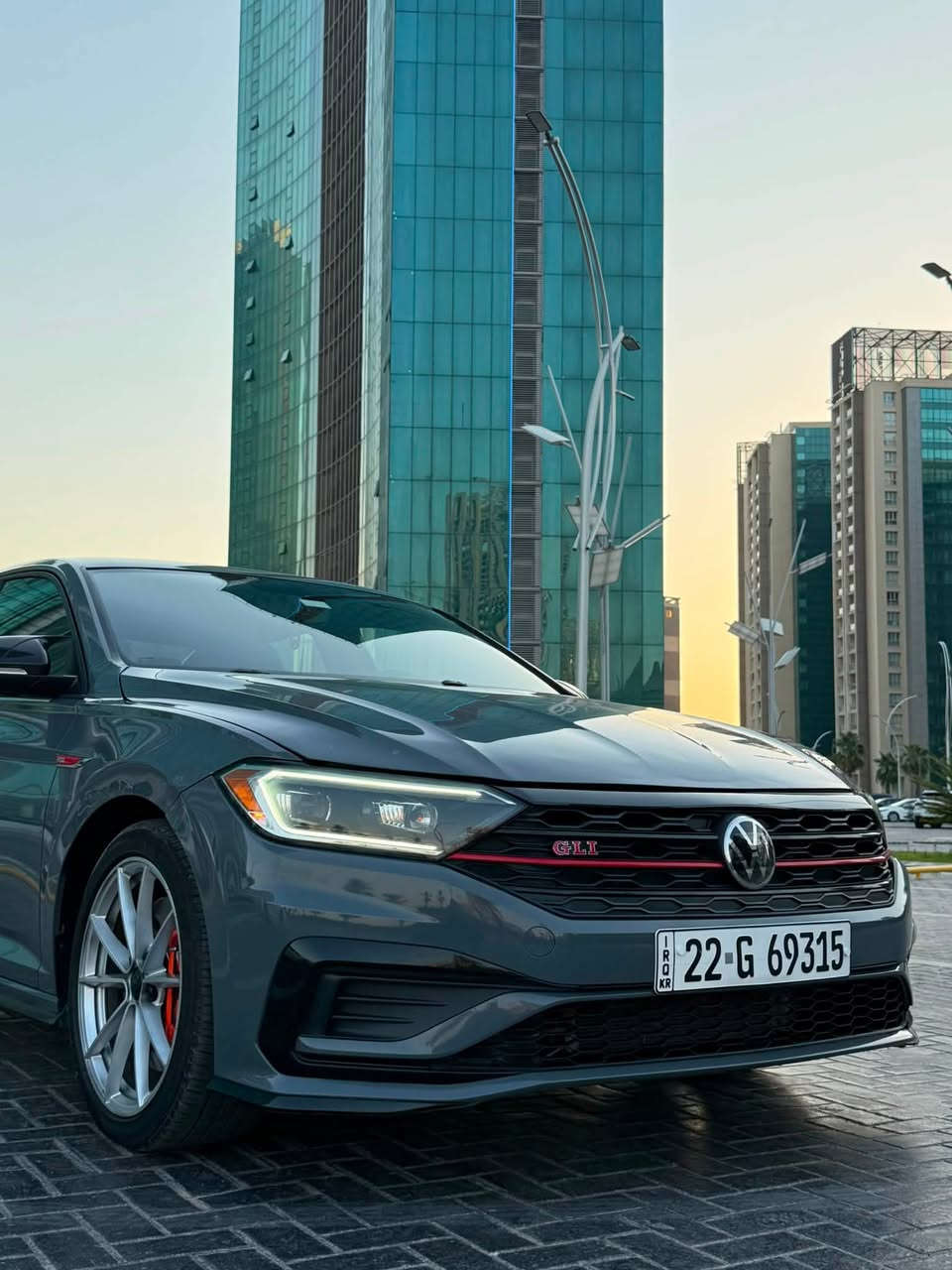 جيتا gli 2020 سمنتي
ربع بالبنيد صبغ فقط بدون دواخل بدون ايرباك
بدون  حادث مابيها + مكانين بارد
ماشيه 48 ميل
مكينة كير بشرط راديتر و دعامي و لايتت بلاديه السياره بدون نقص و جاهزه رقم الشاصي و السونار موجود
عليها داون بايب 3.5 انج
الويلات سبورت
كزوز بورلا
بأسمي السياره رقم وسنوية جديدة
مكان اربيل
154 وبيها مجال


**إذا كنت صاحب هذا الإعلان وتريد حذفه لأي سبب، رجاءا أرسل رسالة إلى الدعم الفني**