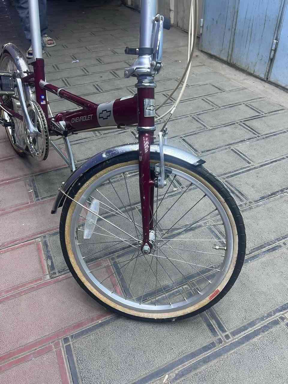 سلام عليكم بايسكل حجم عشرين النوع شوفر امريكي بايسكل يطبك مال باله جديد رقم الهاتف:*********** السعر خاص
