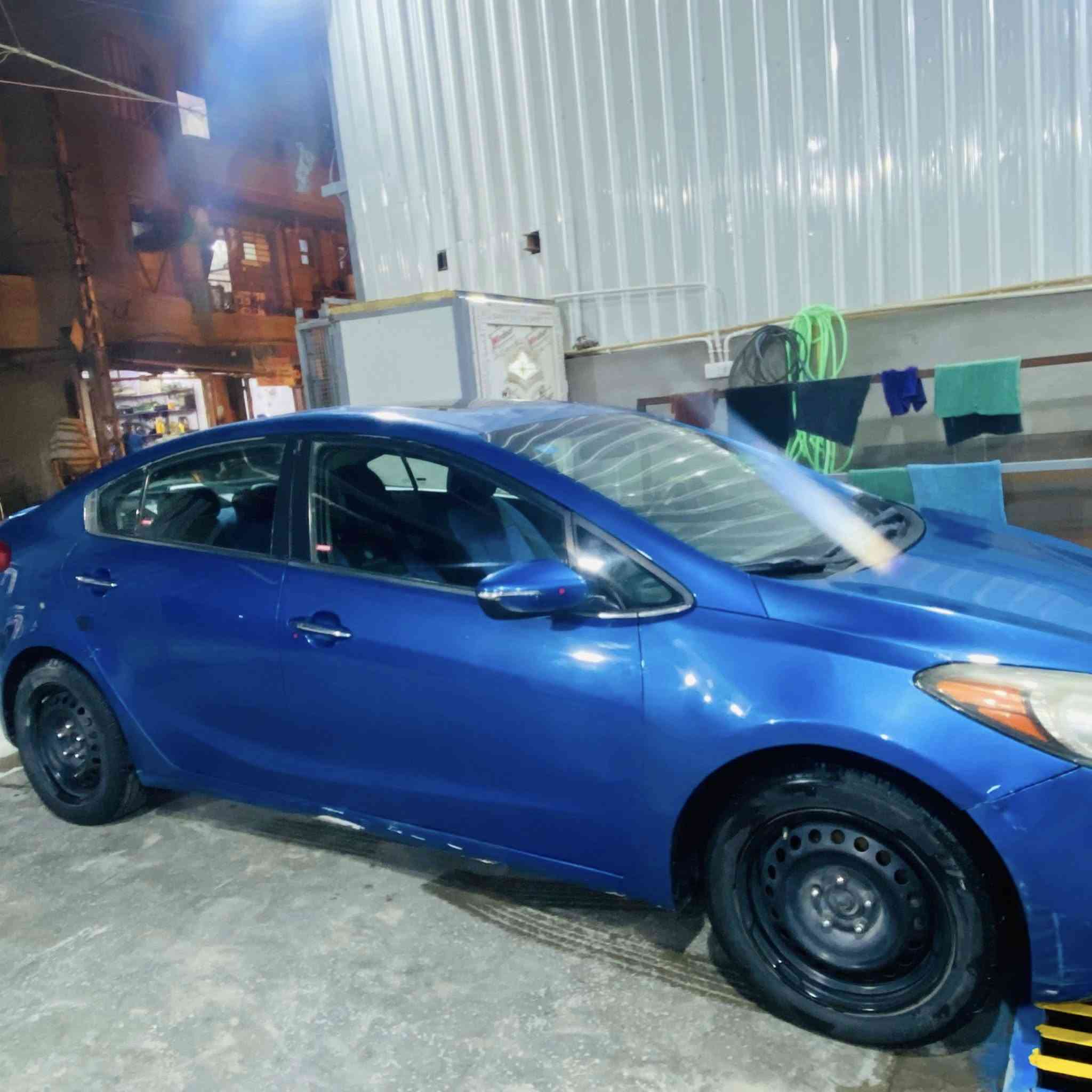 السلام عليكم كيا فورتي 14 امريكي ex فووول 1/1محرك 2000 gdi بيهة خمس قطع صبغ السونار موجود بالصور وصورة الحادث موجودة
بيهة 3 انضمة قيادة 
كشنات ميموري 
تدفئة وتبريد بالكشن
سلايد 
4 تحكمات استيرن
بعد بيهة هواي شغلات ما اتذكرهن 
كير محرك تبريد صدر خير من الله 
مكاني بغداد الكريعات 
السعر 106وبيهة مجال 
بيع او مراوس حسب القناعة 
للستفسار ***********
