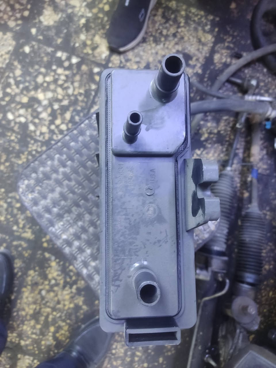 السلام عليكم ورحمه الله وبركاته
مشط سترين يوكن من موديل 7 إلى موديل 14 السعر 240 ألف 

دكت تبريد بلايزر وجمسي من موديل 2000 إلى موديل 2006 السعر 240 الف 

ماطور ماسحات تاهو من موديل 15 الى موديل 20 السعر 130 الف 

مبخرة من موديل 7 الى موديل 14 السعر 130 الف 

دبل امامي 8 برغي من موديل 2000 الى موديل 14 السعر 165 ألف 

قاعدة فيوزات يوكن من موديل 7 الى موديل 14 السعر 180 ألف 

بوبرن تاهو 8 برغي اصلي جديد من موديل 7 الى موديل 14 السعر 165 الف 

برشر تاهو من موديل 14 إلى موديل 20 السعر 250 الف 

عمبار تاهو 8 برغي من موديل 7 الى موديل 14 السعر 80 ألف 

شباك جمسي سيرة من موديل 7 الى موديل 14 السعر 150 الف 

دعامية خلفية تاهو من موديل 7 الى موديل 14 السعر 240 الف 

دوسة الفينية بتره السعر 240 الف 

ضفيرة كهرباء تاهو موديل 2004 السعر 340 الف 

مروحة تاهو من موديل 2000 الى موديل 14 خمسة بالخمسة عاصفة السعر 150 الف 

مروحة تاهو من موديل 15 الى موديل 20 السعر 240 الف 

دبة ماي من موديل 2000 إلى موديل 2006 السعر 90 ألف 

مازدات السعر 240 الف 

شباك السعر 150 الف 

دعامية السعر 240 الف 

الاتصال على الرقم التالي *********** بي واتساب
