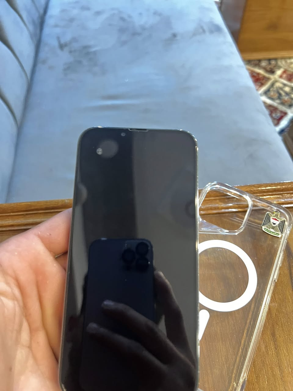 سلام عليكم أيفون للبيع ١٣برو ماكس جهاز حيل نضيف ذكره  ٢٥٦ بطاريه ١٠٠ مستبدل اصلي  شاشه مستبدل اصلي الباقي كله عل بلاد وحيل نضيف الشراي يراسلني خاص أو واتساب *********** السعر 450 ألف وبيه مجال بغداد
