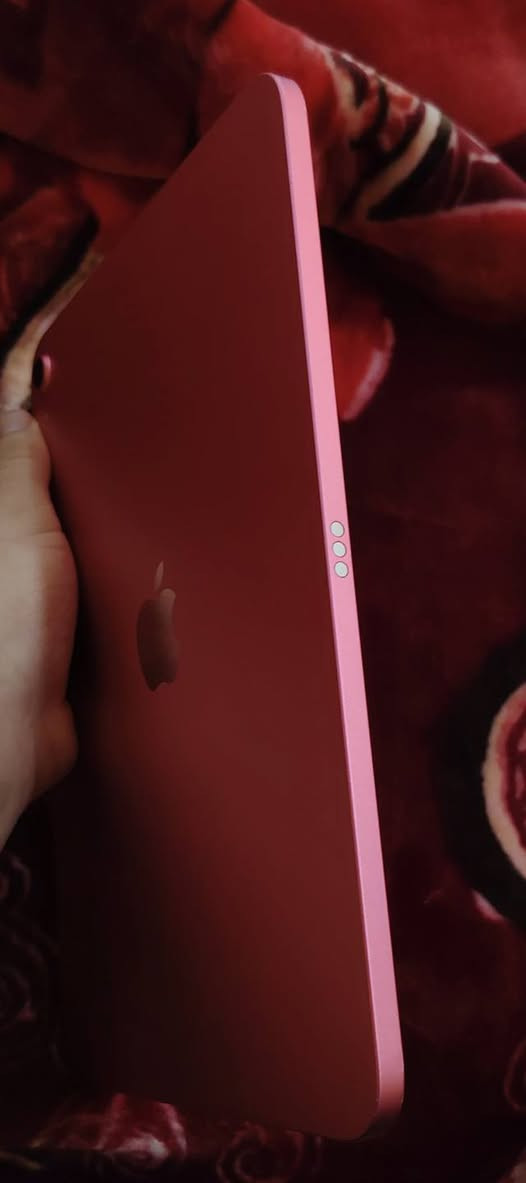 السلام عليكم
للبيع  او المراوس :
ايباد الجيل ١١ لون وردي ذاكرة ١٢٨ جديد مشحون ٦٠ مرة  بطارية ١٠٠.

استخدام نظيف وما متعوب الجهاز ومحافظ عليه وعلى البطارية كلش يعني جديد وقليل مستعمله.

مكفول من كلشي.

ما بيه اي نقص هو والكارتون.
اريده ٤٢٥ الف (ملاحظة الجديد ٥٠٠ الف والمستعمل ٤٥٠)
او مراوس بأيفون حسب القناعة وحسب الجهاز يصير الفرق بيني وبينك. مكاني ميسان عواشة. متواجد واتس واتصال ***********
