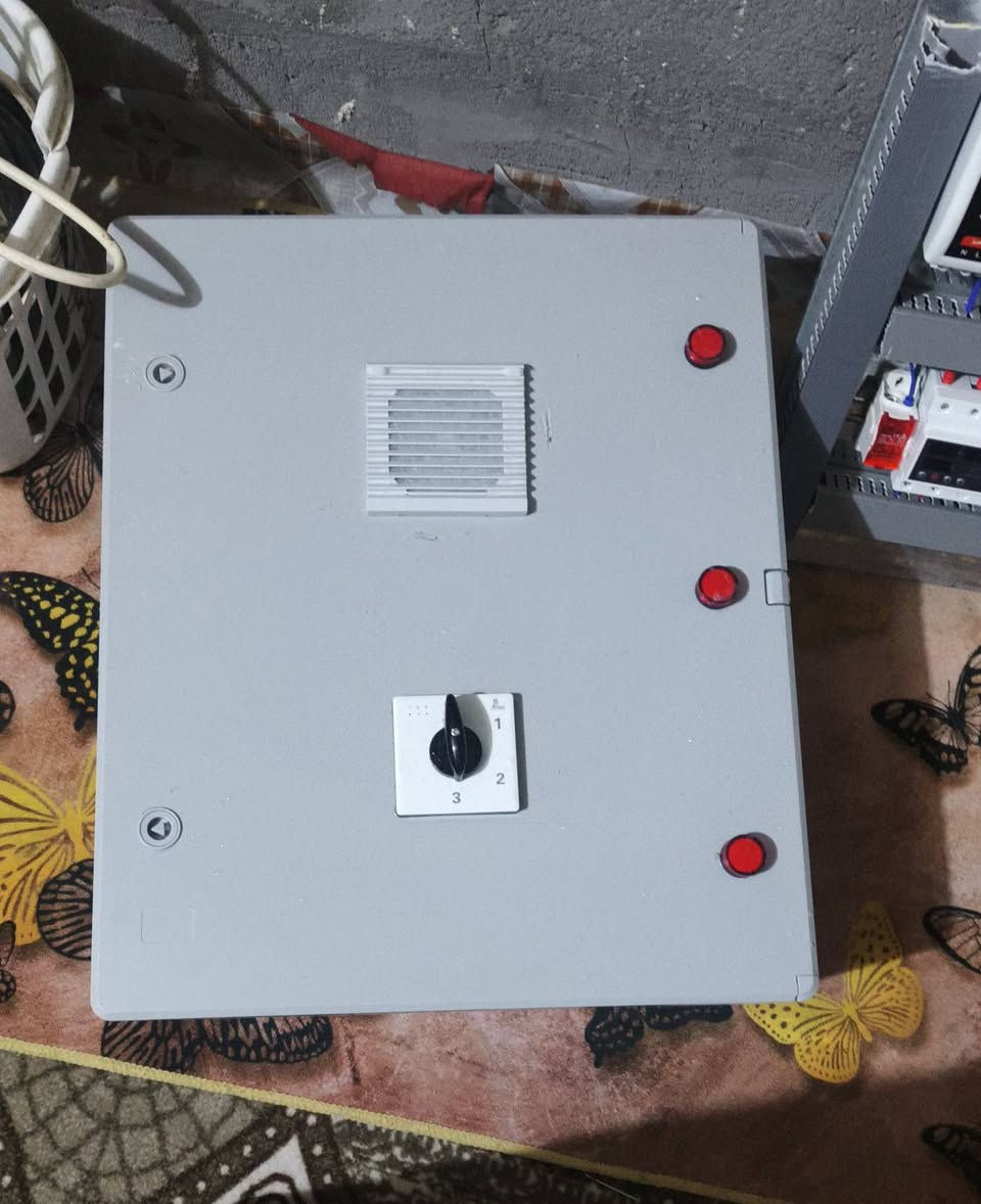 كادر كهربائي متميز بعمل بسعار مناسبه 

***********
#كهربائي
#شطره
#ناصريه
