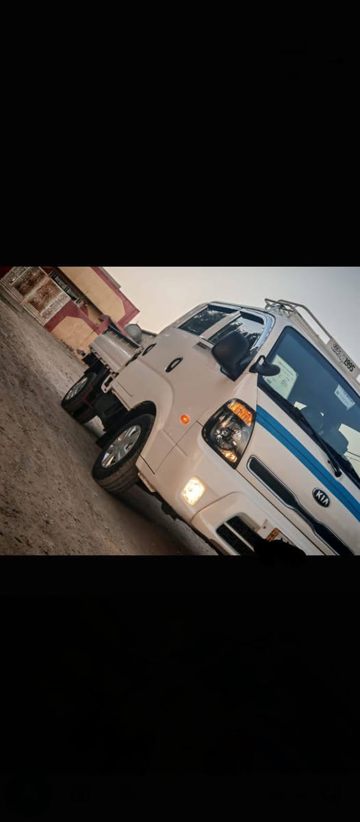 سلام عليكم.                       كيا بنكو موديل (2017).   رقم بغداد الماني مشروع وطني،،،،مكينه مسكر،،،، مجول كير وتماتيك/مكينه/كير/اكسن/شاصي/حداديه/تخم تأير/مكفولات+فول وربع+مرايات شفط+تتفه مرايات+تتفه ستيرن+تتفه كشن،،،، تتفه تبريد ،،،،سبيرات عدد2+جك+ويل سبانه،،،،سياره مكفوله كفاله عامه من ضربه وتبديل وصبغ.   رقم الهاتف [*********** ] مكاني بغداد
