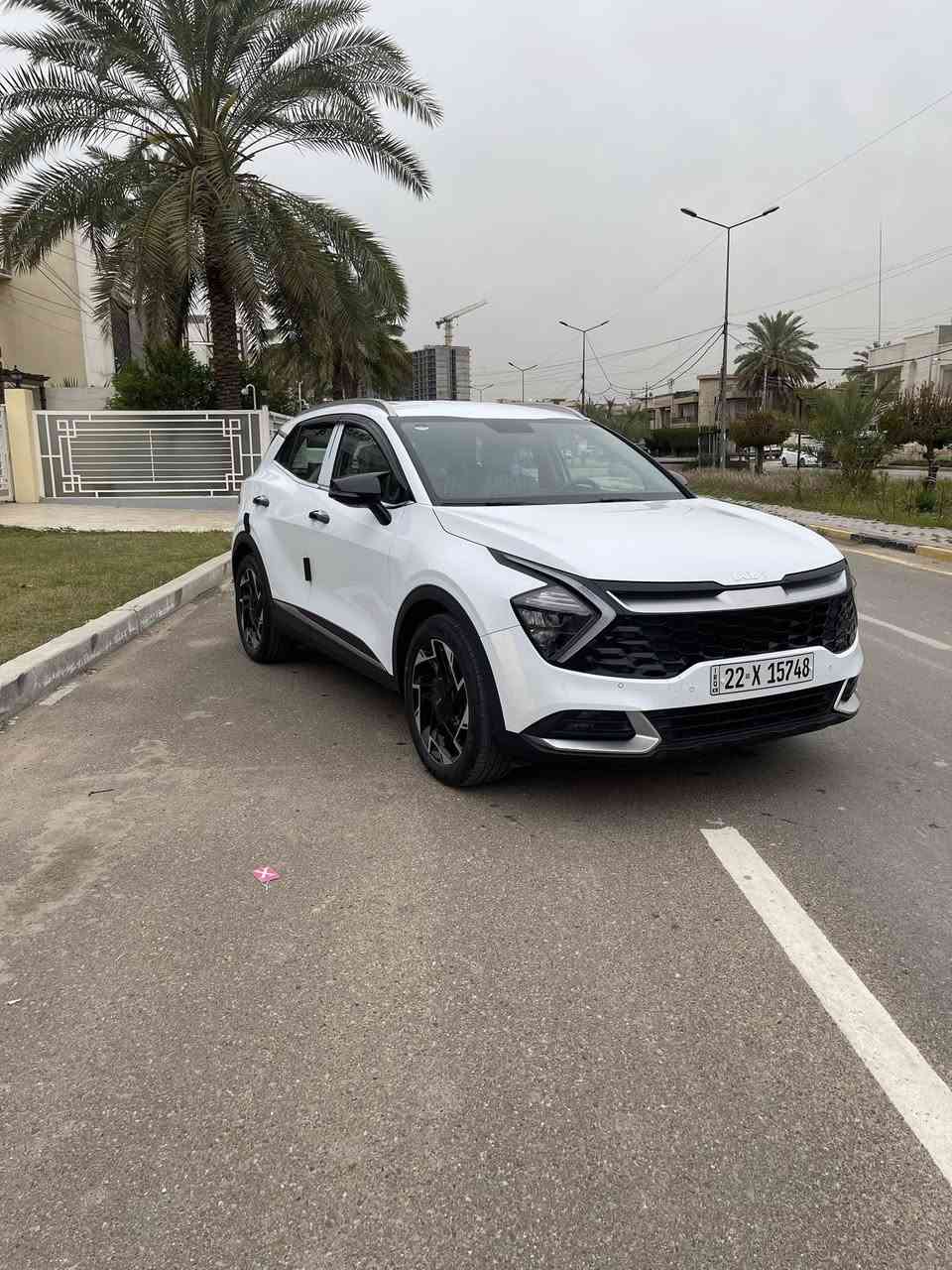 السلام عليكم
كيا سبورتج 
مديل ٢٠٢٥ ضمان شركة أكدال (٥ سنوات أو ١٠٠ ألف)
تبدل الدهن بالشركة
رقم أربيل باسمي 
هزة ل ٢٠٢٧
سيارة مكفولة كفالة عامة 
حتى سبير منازل 
السيارة بحالة الوكالة
والسونار جديد 
حتى الشباك مغلفة حتى  الحصو مياذي الراديتر

المواصفات/ 
بصمة أبواب وتشغيل 
تشغيل عن بعد
كروس سرعة
كراسي 2 كهرباء 
كشنات تدفئه 
ستيرن تدفىئه 
شحن واير لس 
مود درايف 
حساس امامي وخلفي 
ويل حجم 19 
لايتات LED 
شاشه كار بلي 
تحكم ستيرن 
مري شفط
اشاير مرئ
لد نهاري 
نظام ترحيب 
3انظمة قياده 
مانع تزحلق
مانع منحدرات 
هاند بريك دكمه
جنطة كهرباء
شفتات بالستيرن 
اوتو هولد
رادار جانبي 
داخل لونين
تبريد قطعتين

مكان السيارة بغداد
للاستفسار
***********
