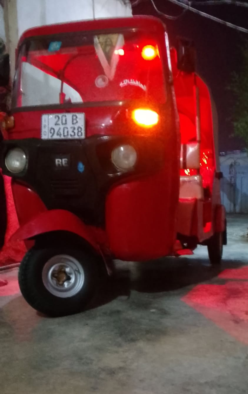 سلام عليكم ورحمته تكتك للبيع موديل 18تخم تاير مصبوغا الجماليه كير واكسل  ومحراك خير من الله العنوان بعقوبا  المفراك  الاتصال على الرقم***********
