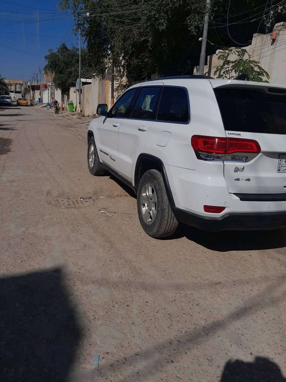 السلام عليكم  للبيع جيب لاريدو مديل 17 بغداد 
محرك 3600 
تو ويل 
كير طياره  8 نمره  
عادي اوتماتيك
نظام سبورت ايكو 
اوتو ستوب توقف ذاتي 
تحكم بالستيرن 
تبريد ثلج 

ادامه عامه عل سياره 
محرك هسه شاده جديد 
نوزل بلك مجول 
كاردن 
راديتر 
حداديه كله جديد 
معوقين صارت حره تحول كبل بأسمك مكان سياره ميسان 
السعر 175 بيه مجال للشراي


**إذا كنت صاحب هذا الإعلان وتريد حذفه لأي سبب، رجاءا أرسل رسالة إلى الدعم الفني**