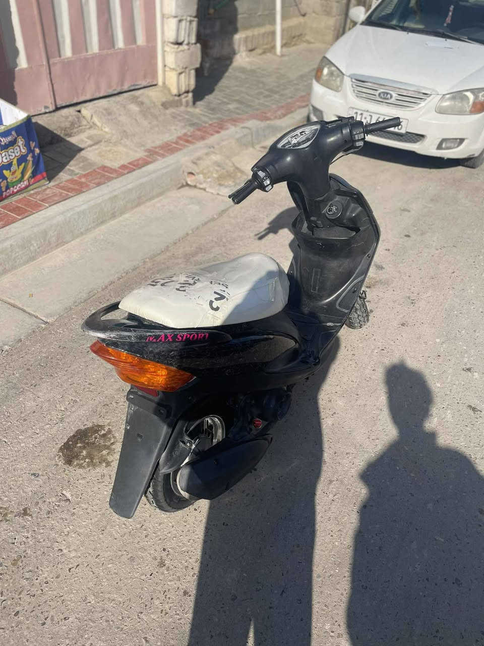 للبيع سعرها للبيع سعرها ٥٠٠
دراجه مكينه خرسه ٥٥ مزوده 
كهرباىيات سلف هندر كله شغال مابيه نقص برغي مكاني  كربلاء حي العامل  يم المول الباقر  رقمي***********
