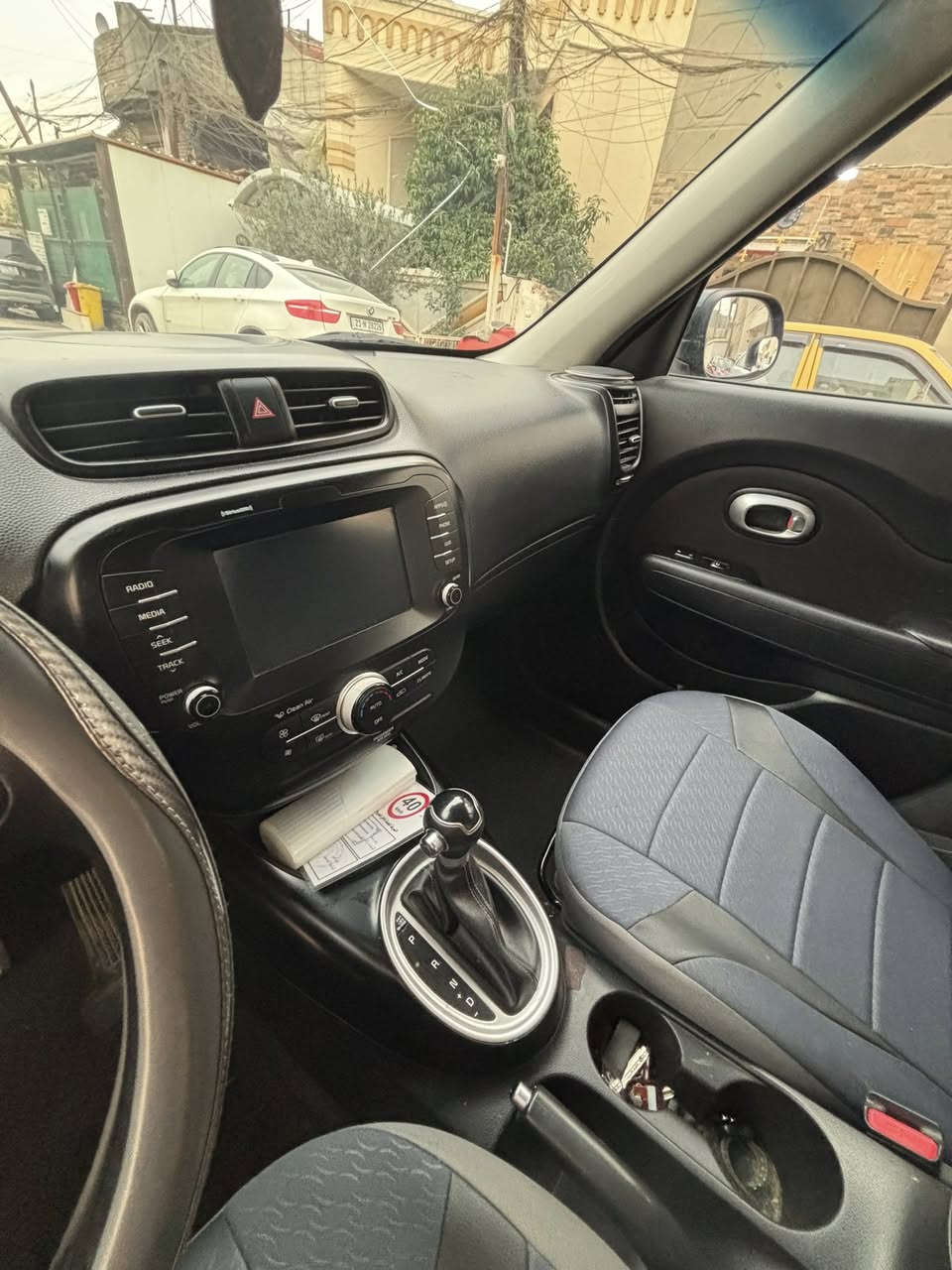 السلام عليكم
كيا صول ٢٠١٨
محرك ٢٠٠٠
GDI
السيارة ماشية ٥٥ ألف ميل
حادثهه بسيط
الملاحظات موجودة بالسونار المرفق

السعر 105
للتواصل والاستفسار:
***********
(يتوفر واتساب)

