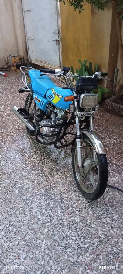 سلام عليكم 
دراجه تايكر موديل 2019
دراجه خير من الله تانكي وكشن وتاير خلفي جديد 
 مكاني بغداد حسينيه مال راشديه
سعره 450 بيه مجال حق الجيه 
خاص او الاتصال على الرقم
***********
